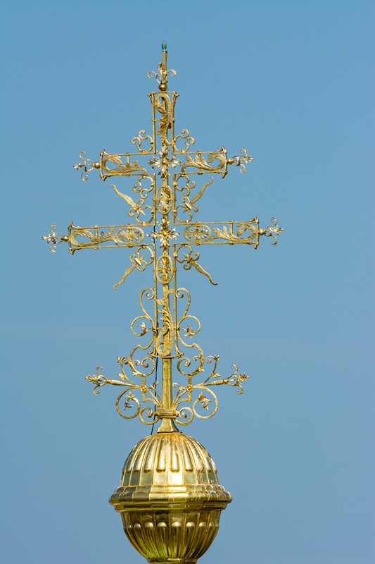 The finial on either the east or west tower of St. Nicholas' Church, probably the east tower.