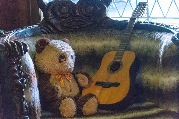 Another view of the Elvis bear and guitar in the Tiki...
