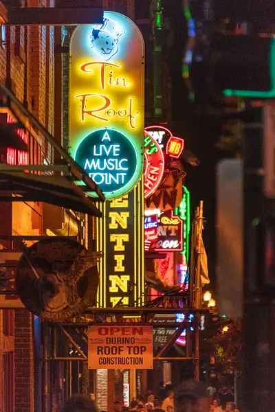 Tin Roof neon. by Willis Chung