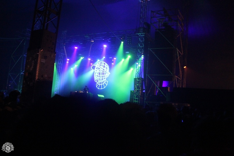 DJ Shadow Dour 2013