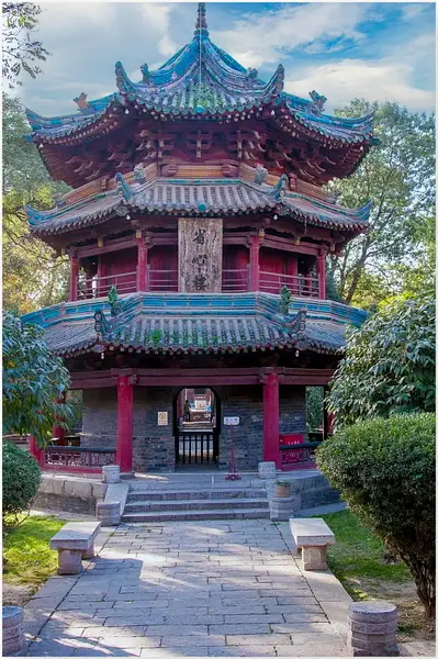 Pagoda near Beijing by DanGPhotos