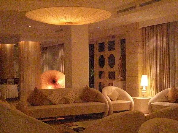 Main Reception & Lounge Area by flipflopman