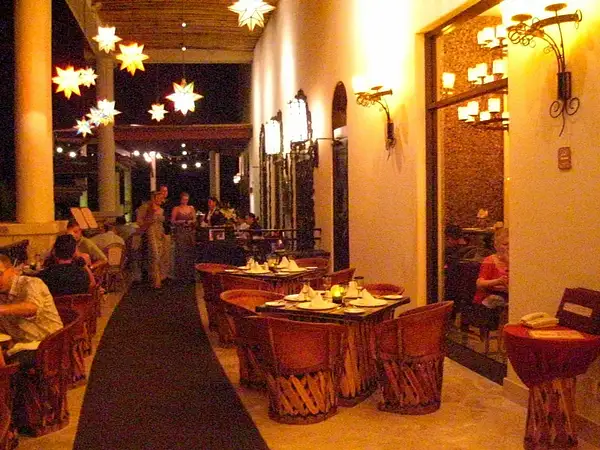 Restaurant Terrace by flipflopman