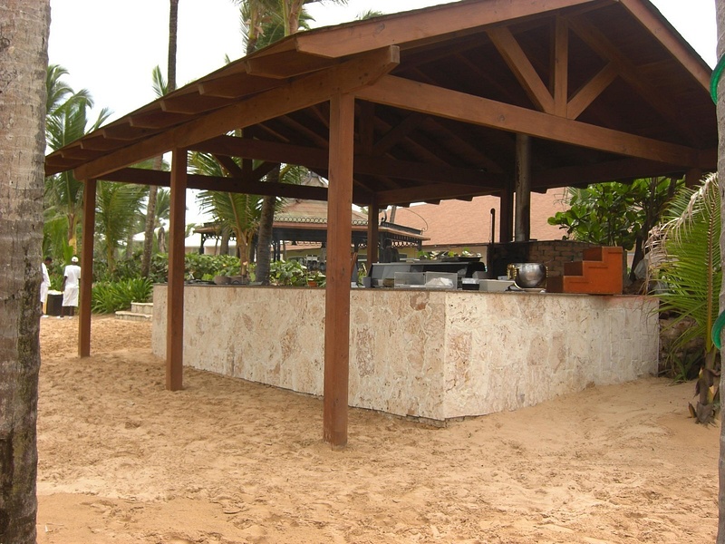 New Food Station on main beach (2)