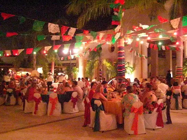 Mexican Night by flipflopman