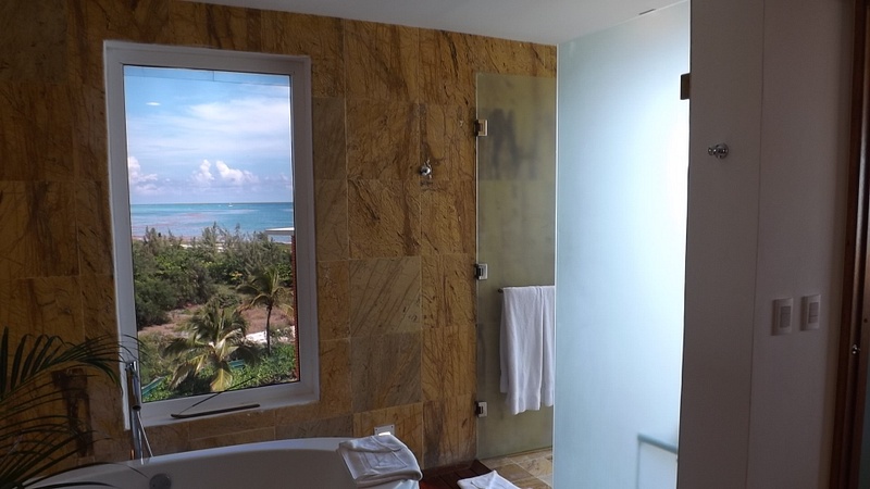 Bathroom with a view!!