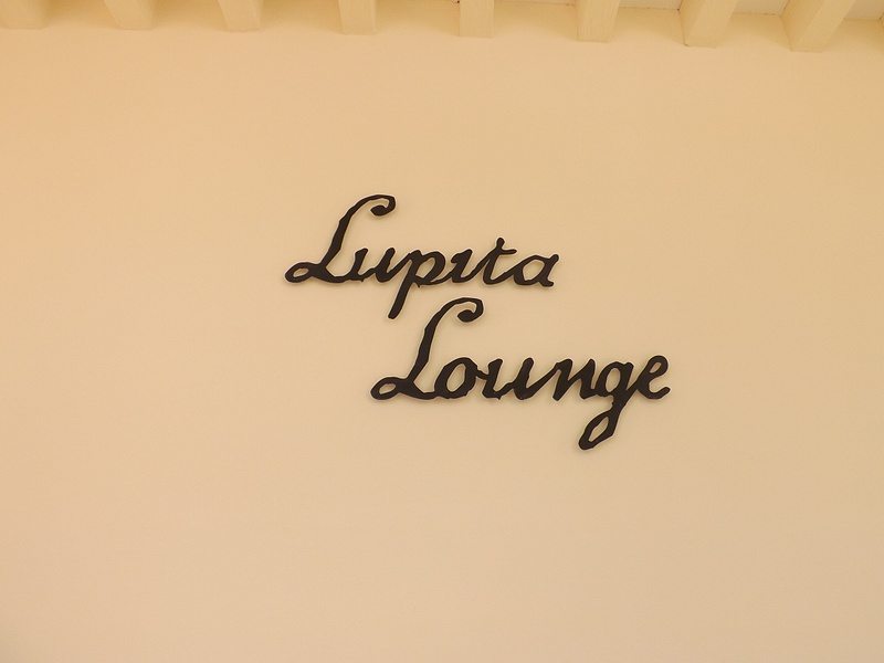 Lupita Lounge
