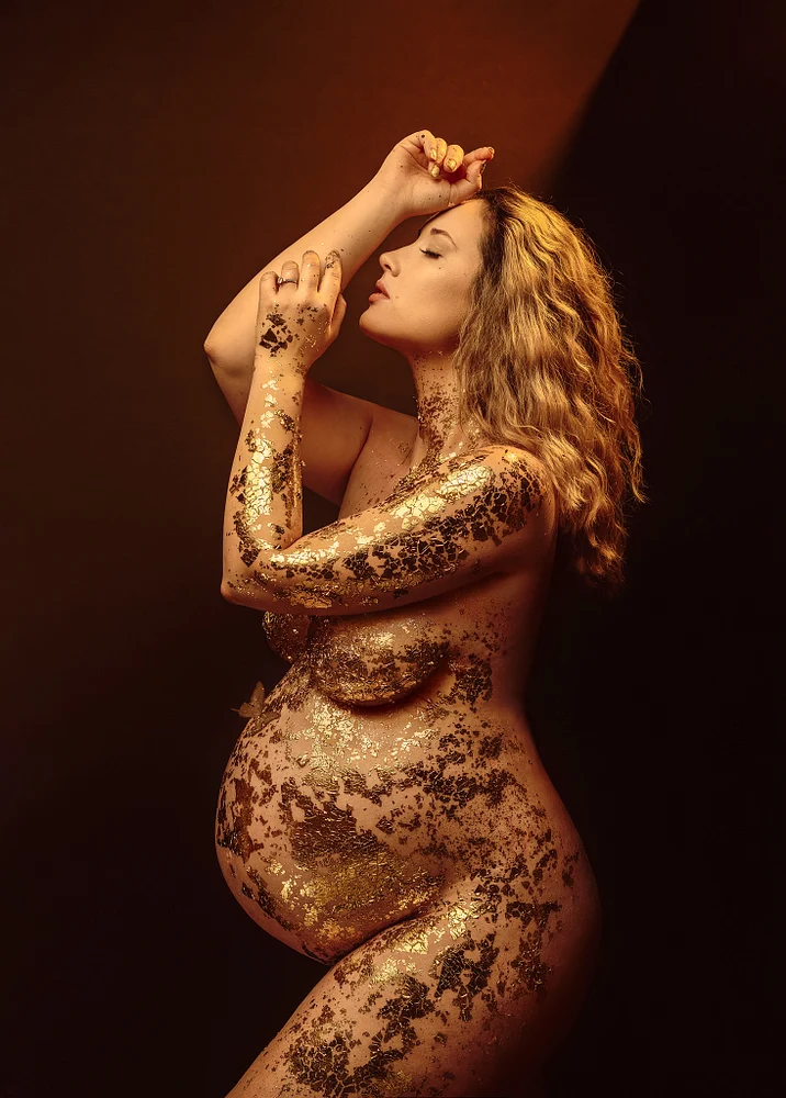 Stunning Maternity Portrait with Gold Leaf Accents