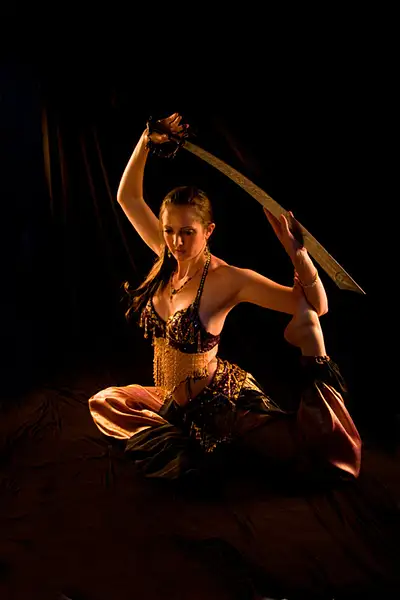 portrait-Belly-Dancer-full by KeenePhoto