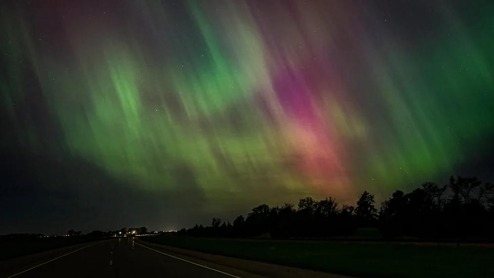 Northern Lights 05-2024 102203-3