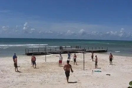 Beach Volleyball by flipflopman