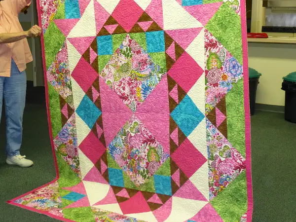 P1000283 by UniversalQuilters