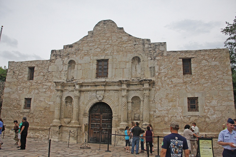 The Alamo chapel