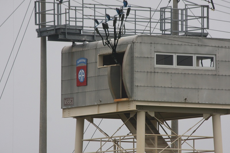 Jump tower with the 82nd Airborne insignia