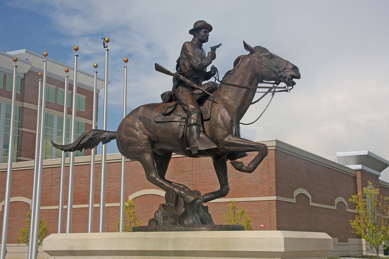 Cavalry Memorial Statue