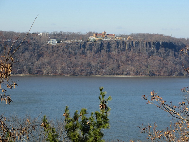 The mighty Hudson and the Palisades from Fort Tryon Park, Upper Manhattan