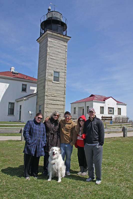 Elements of the family unit at Beavertail Lighthouse