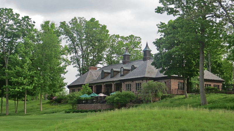 The Warren Club House from the 18th fairway