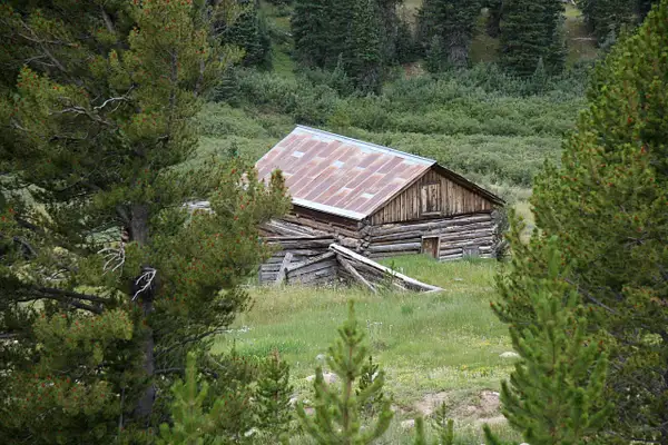 Old cabin near Independence Pass by ThomasCarroll235