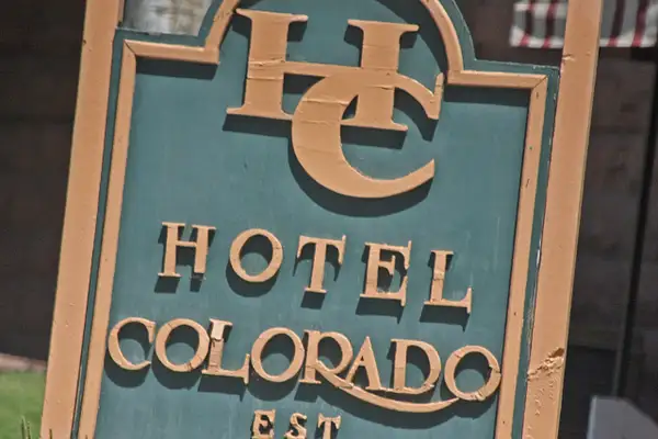 The old Hotel Colorado (1893). Glenwood Springs-The ride...