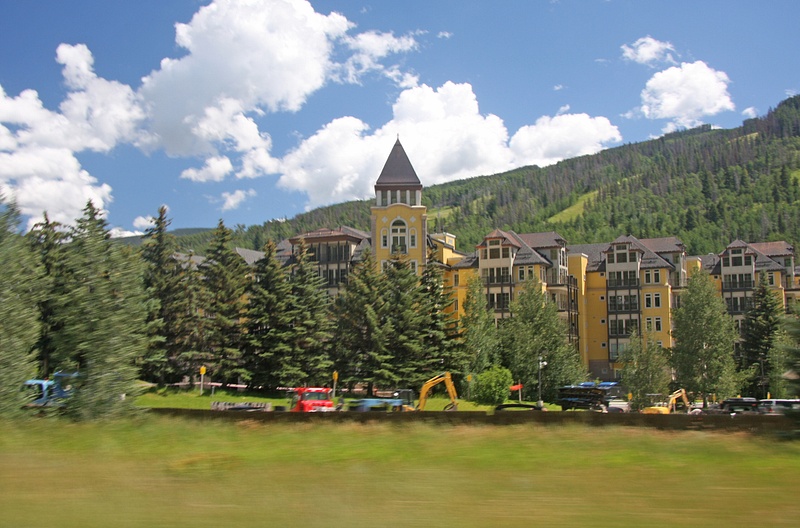 Vail-The ride from Snowmass to Denver