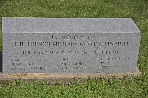 Memorial to French soldiers who died while defending...