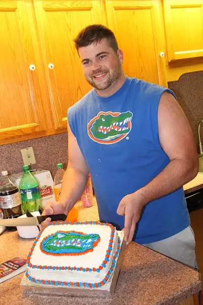 Gator Cake by ThomasCarroll235