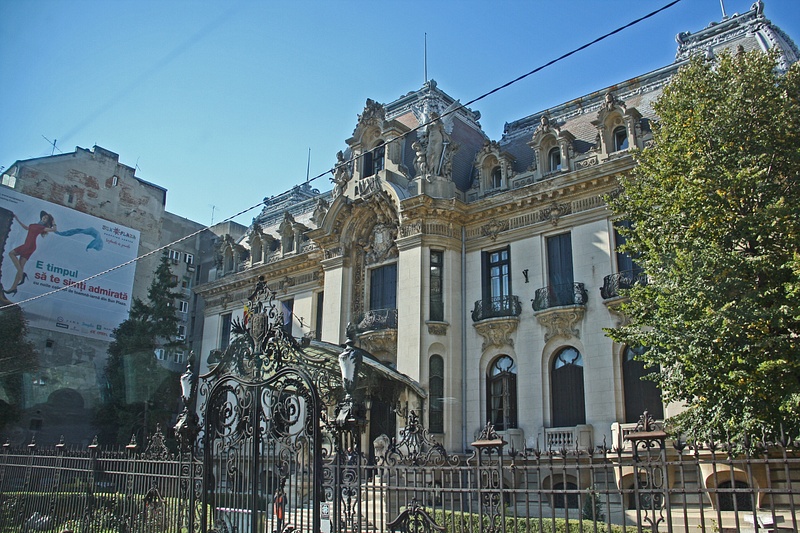 Art Nouveau Touches in Bucharest: The Cantacuzino Palace
