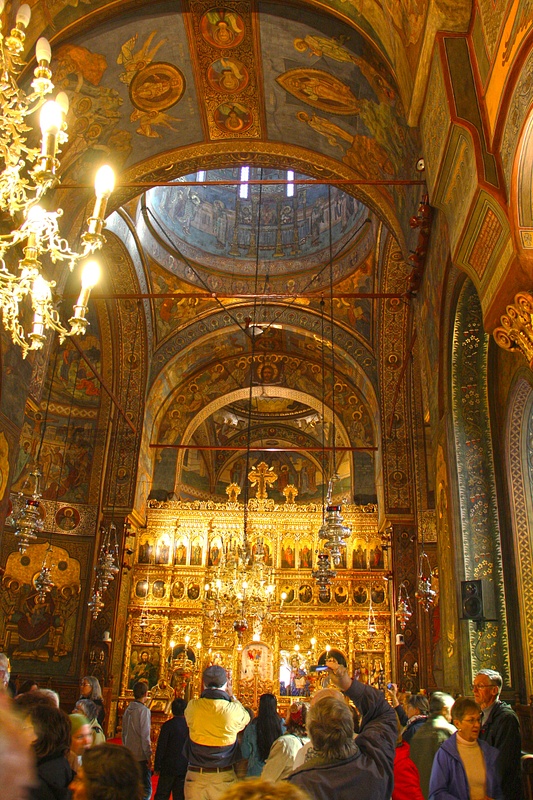 Interior-Patriarchal Cathedral
