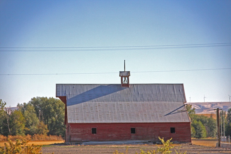 An antique barn near Walla Walla