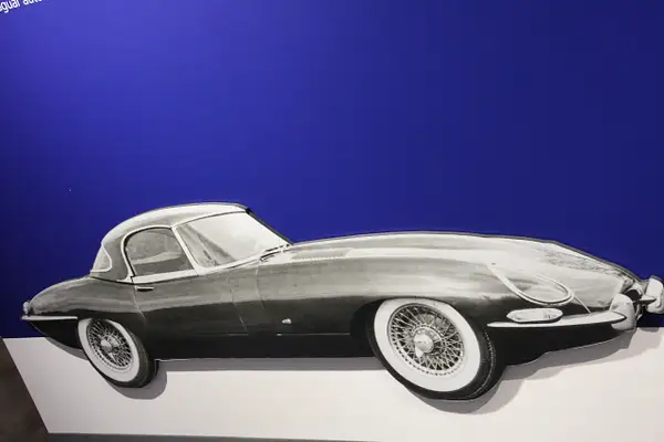 Jaguar XKE by ThomasCarroll235