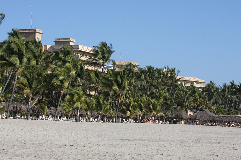 Paradise Village Resort, just down the beach from the Occidental