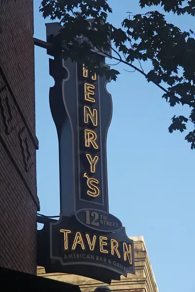Henry's Tavern-A Portland landmark by ThomasCarroll235