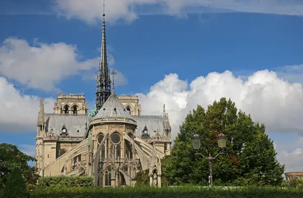 The Cathedral of Notre Dame from  Pont Saint-Louis