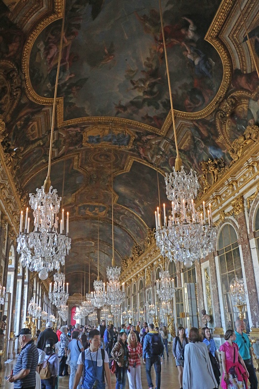 Versailles' Hall of Mirrors