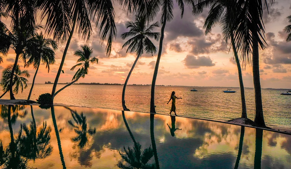Maldive-Pool