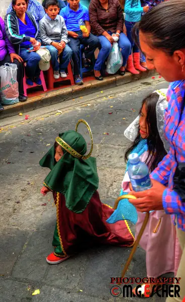 Xmas parade Cuenca Dec 2015 024 by MarcelEscher895