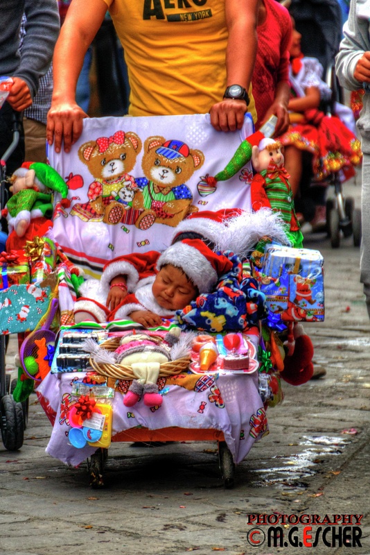 Xmas parade Cuenca Dec 2015 026