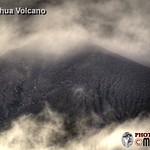 La Casa del Arbol Y Tungurahua volcano