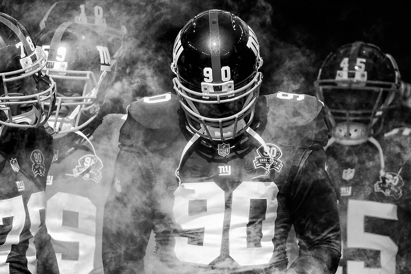 Giants in the smoke