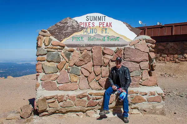2015-09-19 002 Pike's Peak med by Ken Everly
