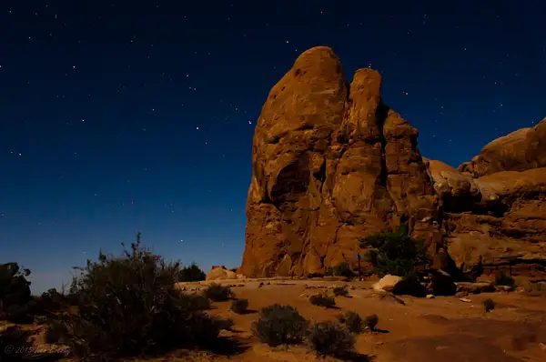 2015-09-23 021 Moonlight Arches med by Ken Everly