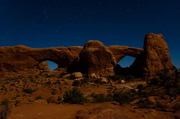 2015-09-24 030 Moonlight Arches med by Ken Everly