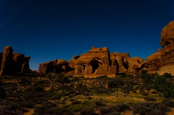 2015-09-24 034 Moonlight Arches med by Ken Everly