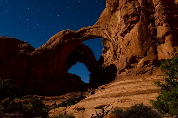 2015-09-24 056 Moonlight Arches med by Ken Everly