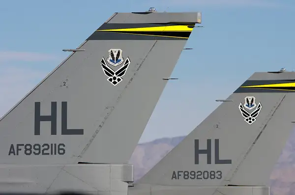 111105-0524F-16Tails by SpecialK