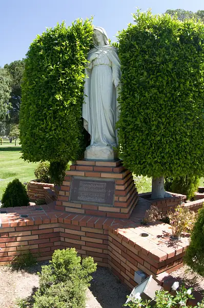 Mary Statue by SpecialK