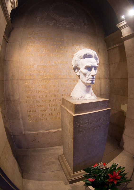 120303-5628LincolnBust