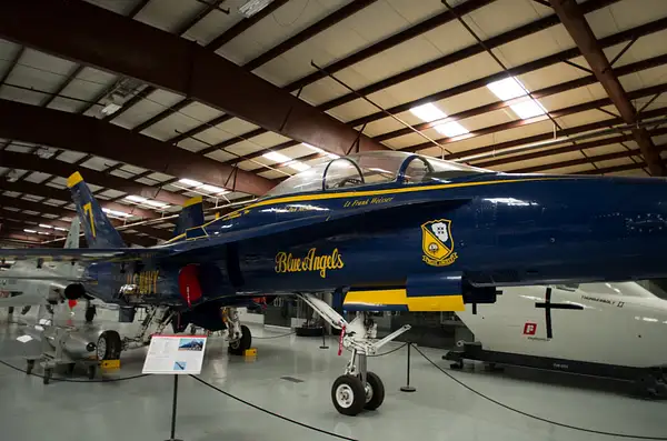 130601-1887F-18BlueAngels by SpecialK