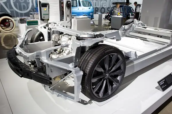 151212-9157TeslaModelsP85DChassis by SpecialK